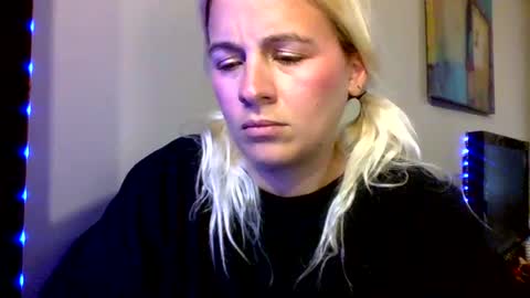 Missy  Jack online show from June 18, 2026, 6:01 pm