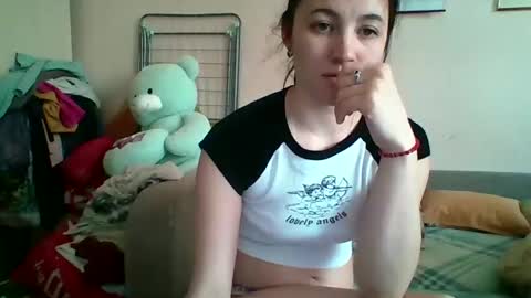 Bella online show from April 30, 2026, 10:54 am
