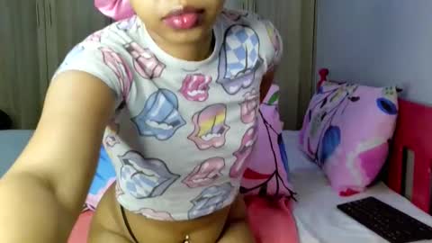 Snapshot of prettybigclit_ebony chatting on October 23, 2025, 8:07 pm prettybigclit_ebony online show from October 23, 2025, 8:07 pm