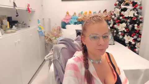 wilma online show from December 10, 2024, 3:41 am