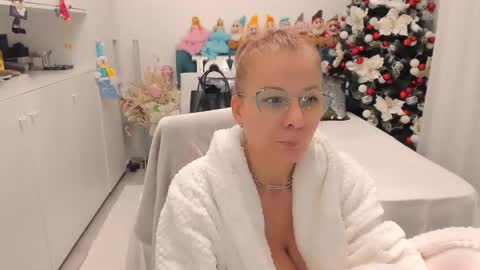 wilma online show from December 16, 2024, 1:42 am