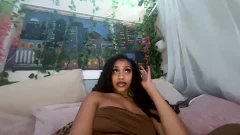 prettyblackgal online show from February 7, 2026, 7:34 am