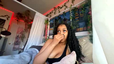 prettyblackgal online show from February 12, 2026, 9:21 pm