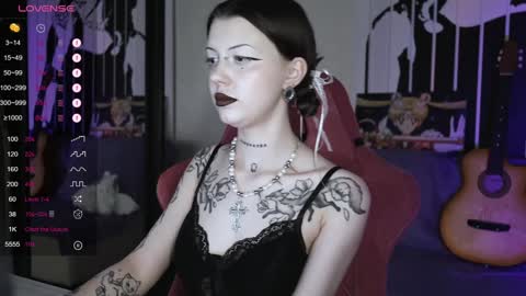 Violet online show from December 30, 2024, 9:48 am