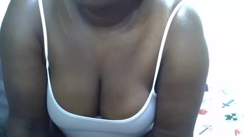 prettybooty1 online show from February 9, 2026, 7:18 pm