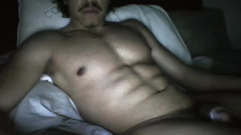 Snapshot of prettyboyg_33 chatting on March 27, 2026, 9:21 am prettyboyg_33 online show from March 27, 2026, 9:21 am