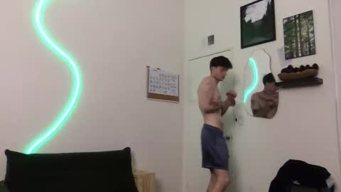 Snapshot of prettyboyszn chatting on October 29, 2025, 3:09 am pretty boy online show from October 29, 2025, 3:09 am