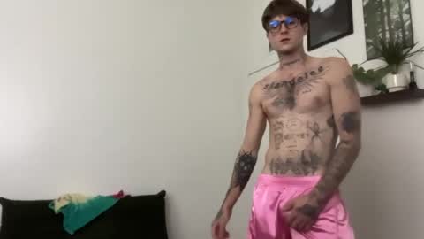 pretty boy online show from August 8, 2026, 4:25 am