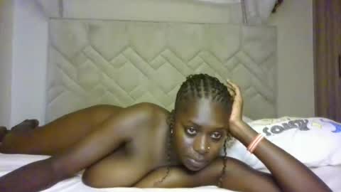 prettydulce online show from June 13, 2026, 2:48 pm