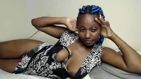 Mary online show from February 6, 2025, 4:42 am