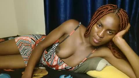 Snapshot of prettygoddess1 chatting on May 5, 2026, 1:35 am Mary online show from May 5, 2026, 1:35 am