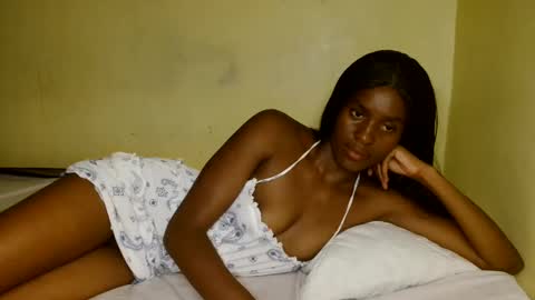 Snapshot of prettygoddess1 chatting on June 6, 2026, 4:23 pm Mary online show from June 6, 2026, 4:23 pm