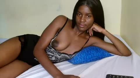 Snapshot of prettygoddess1 chatting on June 12, 2026, 4:55 am Mary online show from June 12, 2026, 4:55 am