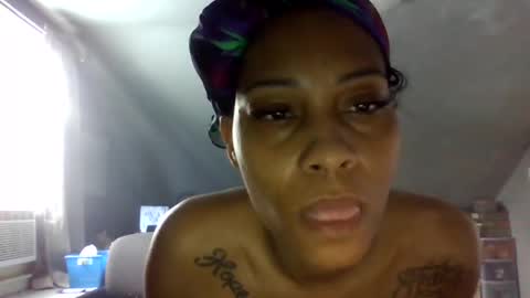 Snapshot of prettyhairedbone chatting on March 17, 2026, 3:37 pm Pink Pussy69 online show from March 17, 2026, 3:37 pm