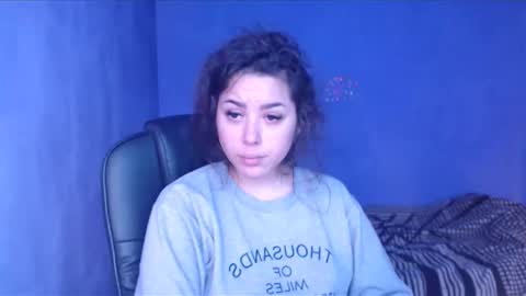 prettyjulliette online show from January 18, 2025, 12:04 pm