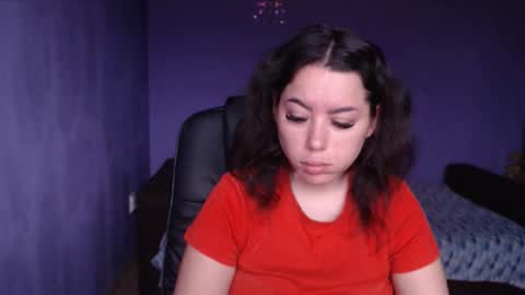 prettyjulliette online show from January 31, 2025, 1:02 pm