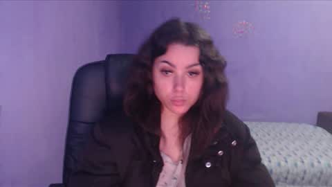 prettyjulliette online show from February 4, 2025, 3:15 pm
