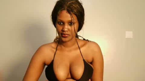 prettykeilaa online show from May 9, 2026, 11:15 am