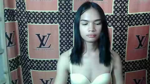 prettykhelcy online show from February 2, 2026, 1:59 am