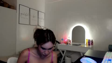 Jovill Mays online show from February 6, 2025, 12:43 am