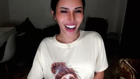 Snapshot of prettylittlesuckerr chatting on September 22, 2025, 7:32 am Jovill Mays online show from September 22, 2025, 7:32 am