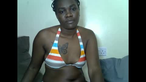 LILIAN online show from September 8, 2025, 5:45 pm