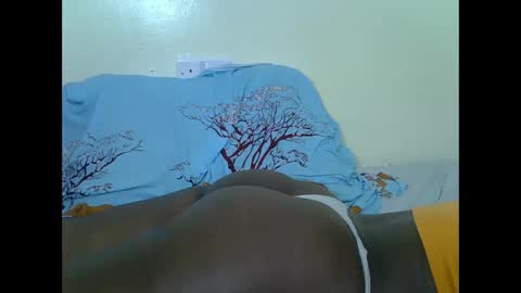 Snapshot of prettyliz30 chatting on October 20, 2025, 5:13 pm LILIAN online show from October 20, 2025, 5:13 pm