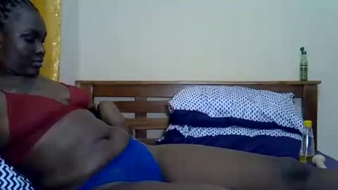 LILIAN online show from June 12, 2026, 7:46 pm
