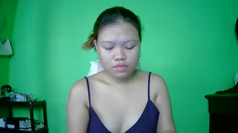 prettymae756493 online show from May 6, 2026, 1:25 am