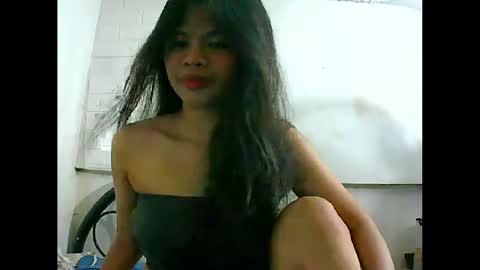 Scarlet online show from December 5, 2024, 6:33 pm