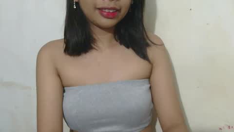 Scarlet online show from February 23, 2025, 9:26 pm