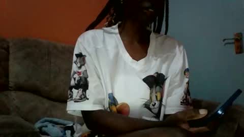 prettynancy19 online show from March 12, 2026, 4:35 pm