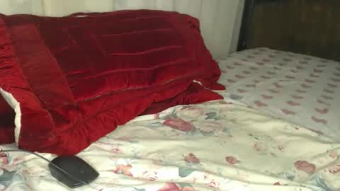 Snapshot of prettypavine chatting on March 3, 2026, 11:38 am prettypavin online show from March 3, 2026, 11:38 am