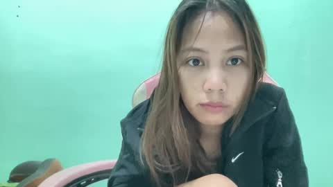 Snapshot of prettyph1 chatting on December 17, 2024, 8:10 pm LYNDA online show from December 17, 2024, 8:10 pm