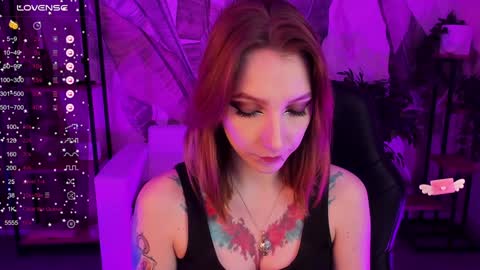 Mila -NONUDE MODEL online show from January 28, 2025, 10:12 am