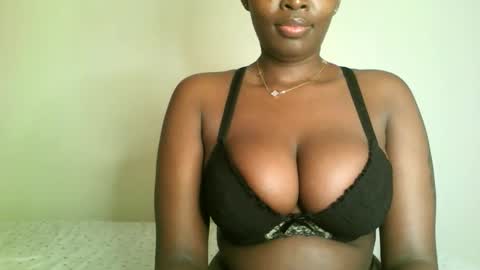 prettyvishy online show from September 26, 2025, 2:48 am