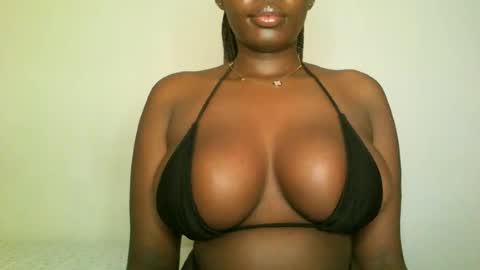 prettyvishy online show from June 25, 2026, 2:22 am