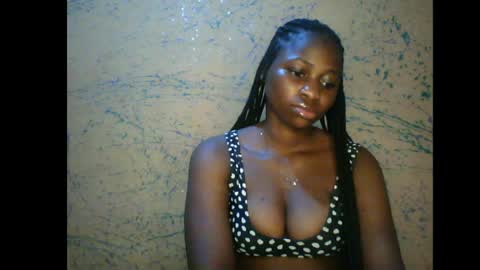 prettyxxpac online show from June 11, 2026, 3:26 am