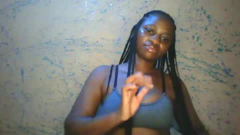 prettyxxpac online show from June 19, 2026, 1:32 am