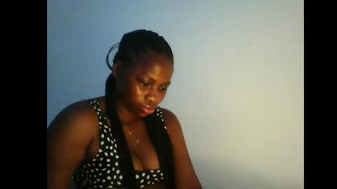 prettyxxpac online show from June 22, 2026, 1:29 am