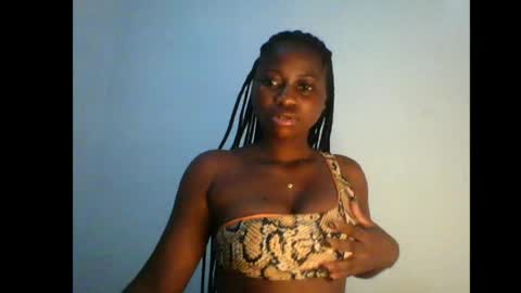 prettyxxpac online show from June 25, 2026, 12:10 am
