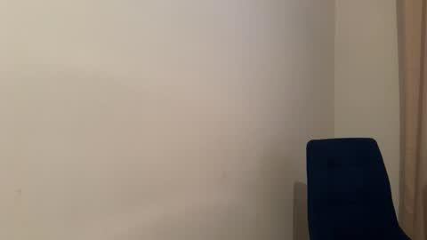 Snapshot of prettyyy_angel chatting on March 22, 2026, 5:16 pm prettyyy_angel online show from March 22, 2026, 5:16 pm