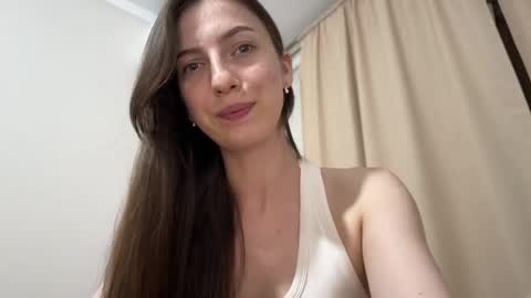 prettyyy_angel online show from June 1, 2026, 6:20 pm