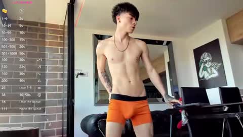 Snapshot of pretur_crubaa chatting on August 3, 2026, 12:21 pm PRETUR online show from August 3, 2026, 12:21 pm