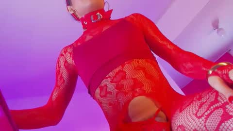 Snapshot of pretygirltsxxx chatting on May 24, 2026, 6:13 pm pretygirltsxxx online show from May 24, 2026, 6:13 pm