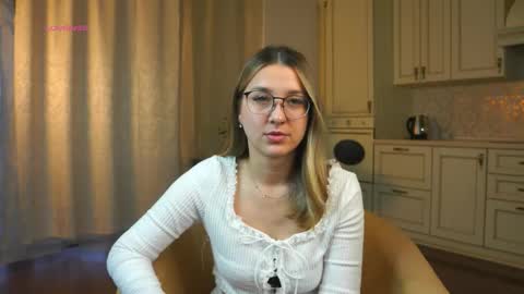 Liza online show from October 25, 2025, 3:14 am