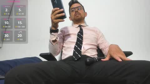 Snapshot of prince1_dark chatting on December 2, 2025, 5:13 am Deivid online show from December 2, 2025, 5:13 am