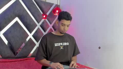 prince_arthur77 online show from December 26, 2024, 1:54 pm