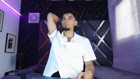 Snapshot of prince_arthur77 chatting on August 6, 2026, 5:04 pm prince_arthur77 online show from August 6, 2026, 5:04 pm