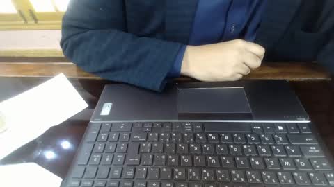 lover online show from February 24, 2025, 7:22 am